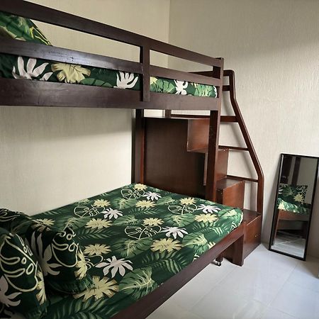 Home Away From Home. Bacolod Exterior photo